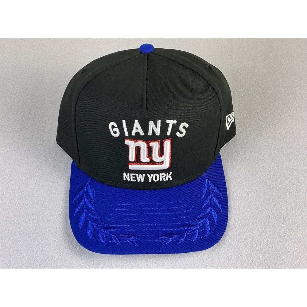 New Era New York Giants 9FIFTY Snapback Hat Black Blue NFL Adjustable Cap